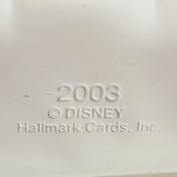 Hallmark Disney Mistletoe Time Mickey & Minnie 2003 - Picture 6 of 12